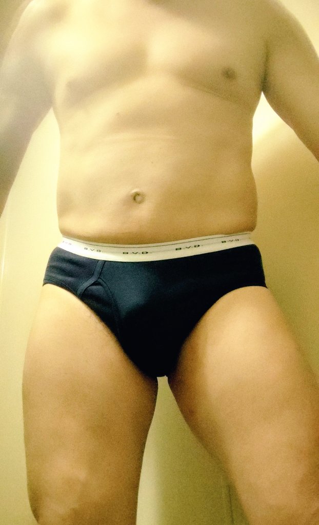 wearing_briefs's tweet photo. ネイビーって色は下着でも結構好き。
#BVD https://t.co/lrRgQ1C3v4