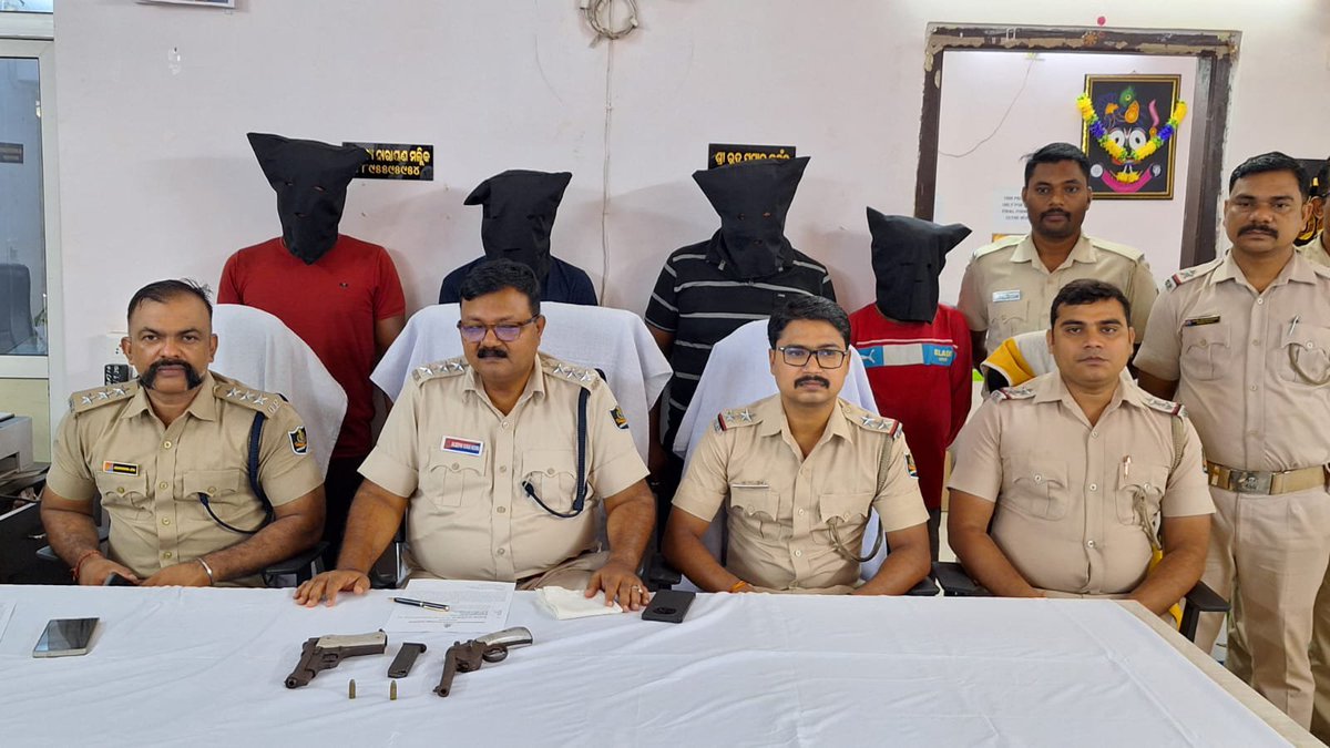 sp_ganjam's tweet photo. 🚨 Illegal Arms Crackdown by Ganjam Police 🚨

In two successful operations, Bhanjanagar Police and Kodala Police took decisive action against illegal possession and use of firearms, reaffirming Ganjam Police's commitment to public safety.

🔹 Bhanjanagar Police arrested four accused persons 1. Anil Kumar Swain, 2. Pintu Sethi, 3. Subash Ch. Padhy and 4. Balakrushna Bishoyi and forwarded to the Hon'ble Court in Bhanjanagar P.S. Case No. 643/2026.

Seized:
• One 9 mm pistol
• One magazine
• Two live rounds of ammunition
• One country-made single-shot pistol

The accused persons allegedly used these illegal firearms to extort money from villagers by threatening them at gunpoint.

🔹 Kodala Police arrested one accused person Omm Swain (21) of Village Phasi was arrested in Kodala P.S. Case No. 346/2026 and forwarded the the Hon'ble Court.

Seized:
• One country-made pistol
• Three live ammunitions

Ganjam Police remains steadfast in its mission to eliminate illegal arms, curb criminal activities and ensure a safe and secure environment for all citizens.

#GanjamPolice  #OdishaPolice