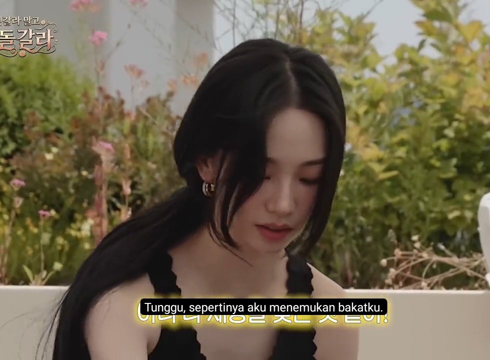 butterflyflyye's tweet photo. Karina setiap mencoba hal baru😭 https://t.co/DWpbfOwd6M
