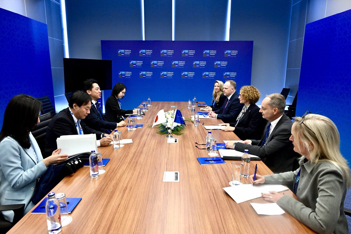 ModJapan_en's tweet photo. On Jul 7, DM Koizumi held a meeting with NATO Deputy Secretary General Shekerinska. They welcomed their reunion following their meeting in March and welcomed the progress of Japan-NATO defense cooperation.

Summary: https://t.co/44bA3Z7r9h https://t.co/WCULjuKVHj