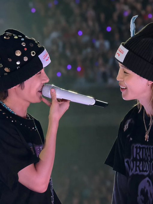 ARMYofAzkaban's tweet photo. baby u remind me, i want someone like u ♡ https://t.co/EFcAitli8y