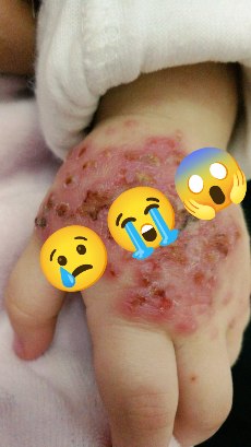 yousefQasem1998's tweet photo. I BEG YOU😭

Stop please😭

My child is dying😭

Don't ignore

beg you

 Help me

I need Diapers

beg you

Help me

I need MILK 

I need MILK

I need MILK

I need MILK

BEG YOU 

I need MILK

I need MILK

I need MILK

I need MILK

I need MILK

Help me😭

https://t.co/45Gj0rpJam https://t.co/kiCLWO0fXg