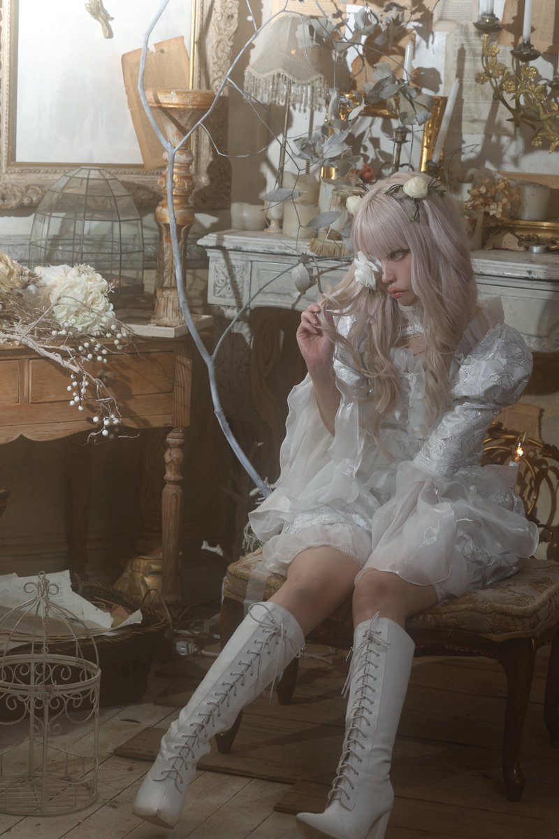 ALICE_Julusmole's tweet photo. 🥀ガラクタ…？
　ジャンク…？

酷いことおっしゃるのね

私はとっても悲しくなってしまいました

#RozenMaiden #雪華綺晶 https://t.co/H35fPKcEYe