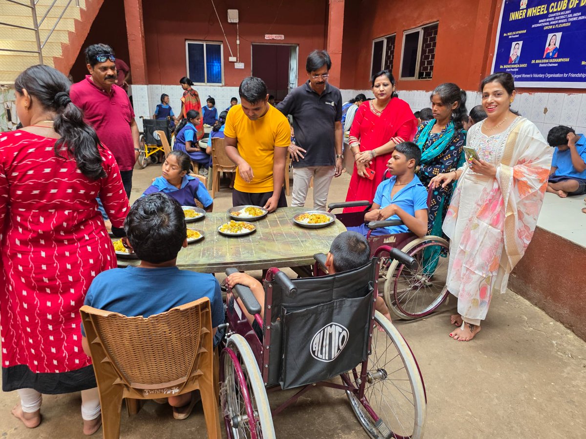 RotaryDhenkanal's tweet photo. Celebrating Annapurna Day with our loved ones, embracing the joy of sharing food, gratitude, and togetherness. Every meal shared is a blessing, every smile a cherished memory. https://t.co/y5Nhny5jYz