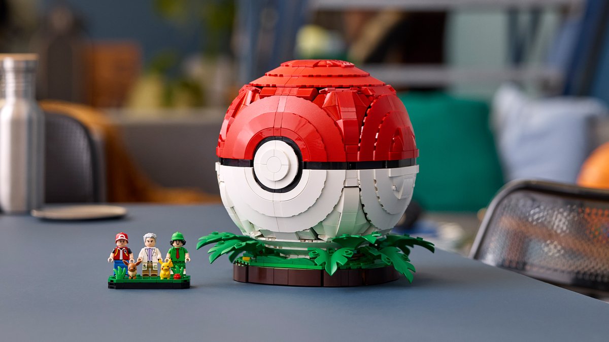 PokemonFR's tweet photo. De nouveaux ensembles LEGO® Pokémon™ sont arrivés ! 🧱 🐉 🔥 https://t.co/tqBGhz4R6M