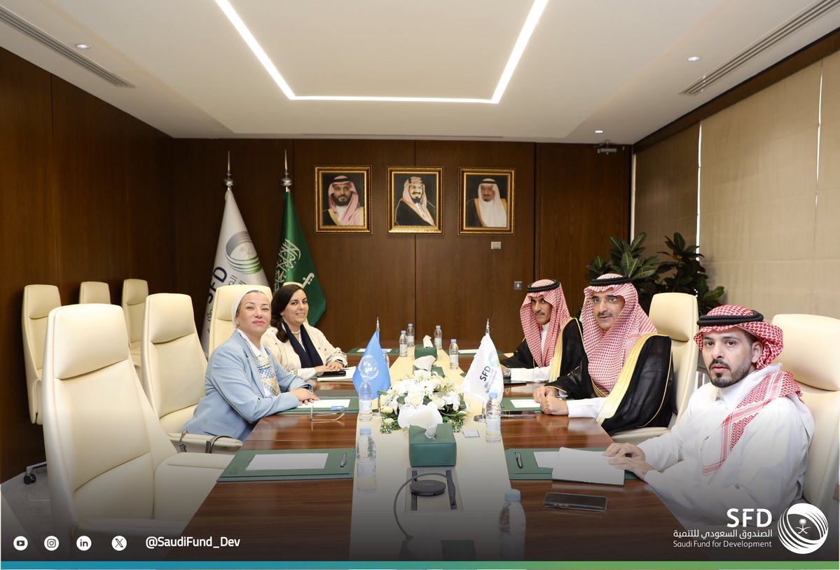 SaudiFund_Dev's tweet photo. #Riyadh | #SFD CEO, Mr. Sultan Al-Marshad, received today at the Fund’s headquarters #UN Under-Secretary-General and #UNCCD Executive Secretary, H.E. Dr. Yasmine Fouad. During their meeting, avenues of development cooperation between the two sides were discussed.
#ProsperTogether