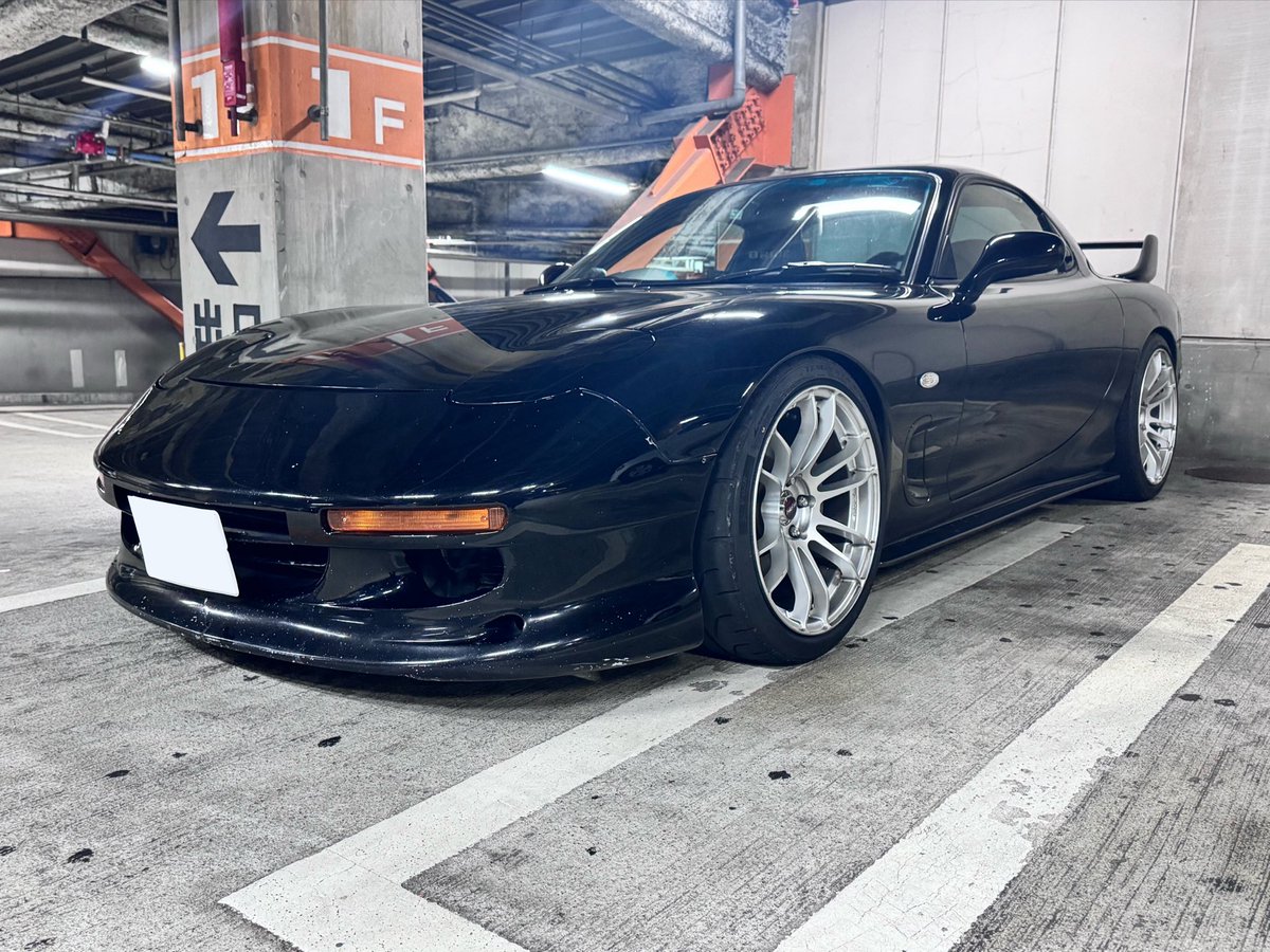54613B7's tweet photo. #7月7日はセブンの日 
#セブンの日 
最近ラジコンしに行くだけの車になりつつある😂 https://t.co/Ubi8EHYmMR