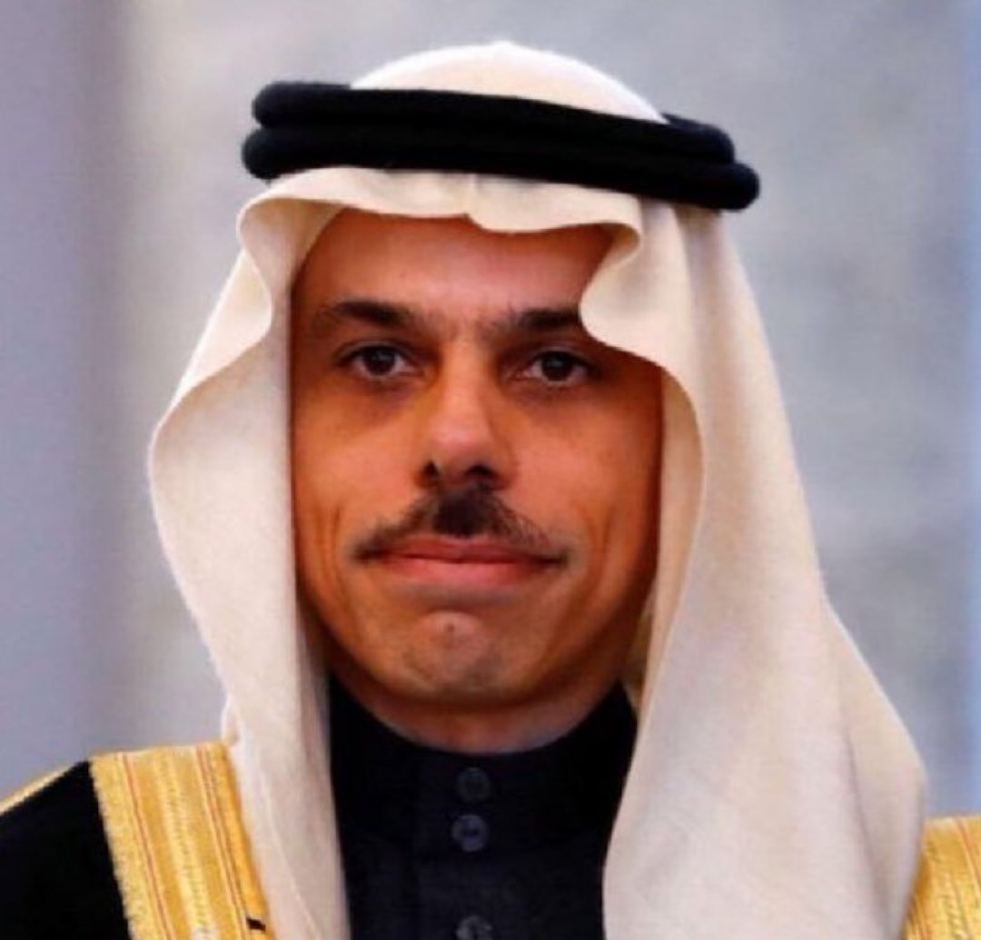 2020_hha22's tweet photo. من اكثر الشخصيات ثقة بالنفس واشدها ذكاء الامير فيصل بن فرحان🌹 https://t.co/SbFcpTjrn7