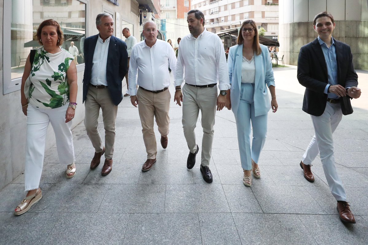 pp_talavera's tweet photo. Gregorio reivindica tres años de gestión y asegura que “Talavera ha recuperado el rumbo”

👉https://t.co/xfEO3wlPZO https://t.co/wKMoZkLFx5