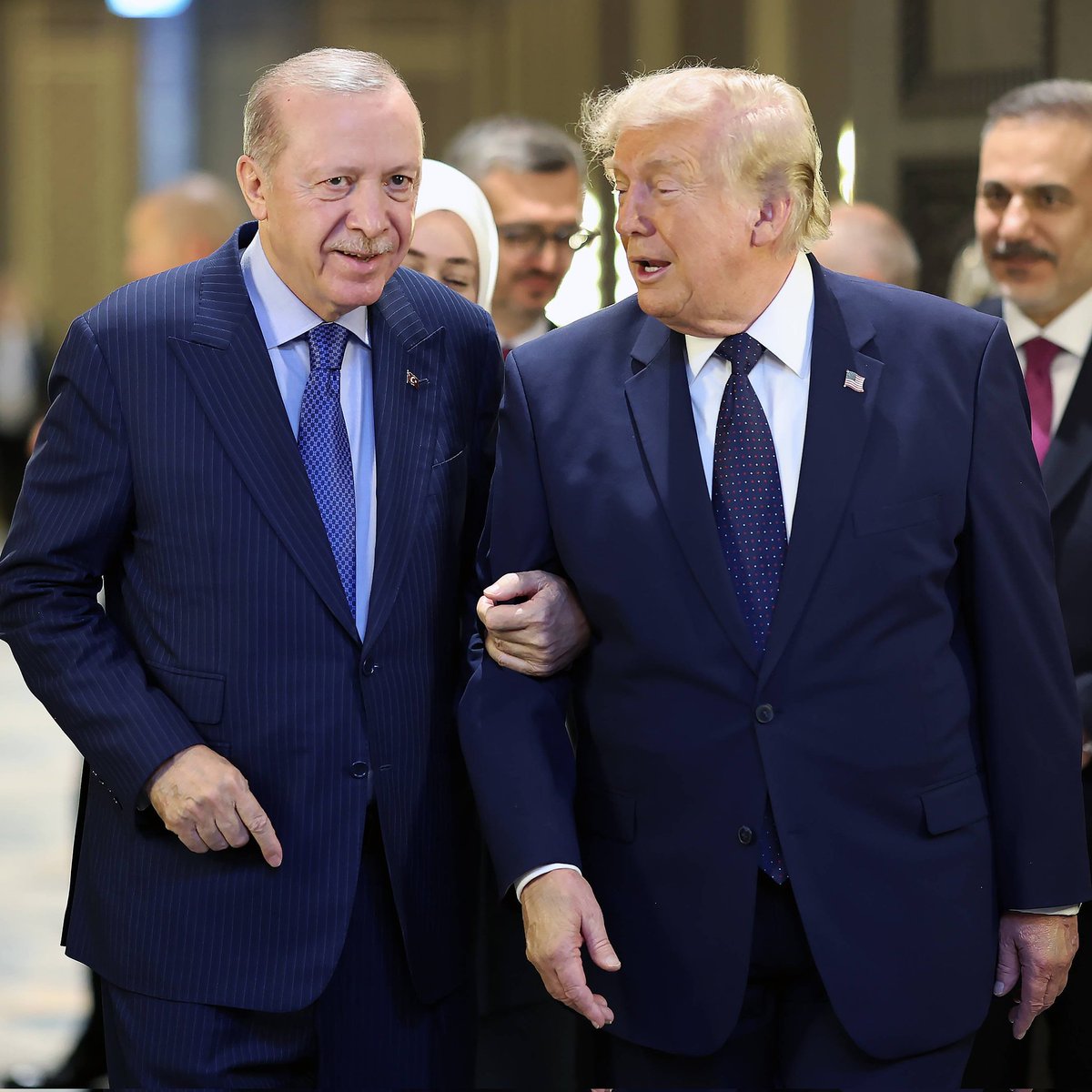 haklarini_bil's tweet photo. SON DAKİKA | ABD Başkanı Donald Trump:

“CAATSA yaptırımlarını kaldıracağız. Zamanı gelmişti.” https://t.co/4hbizc1w8g