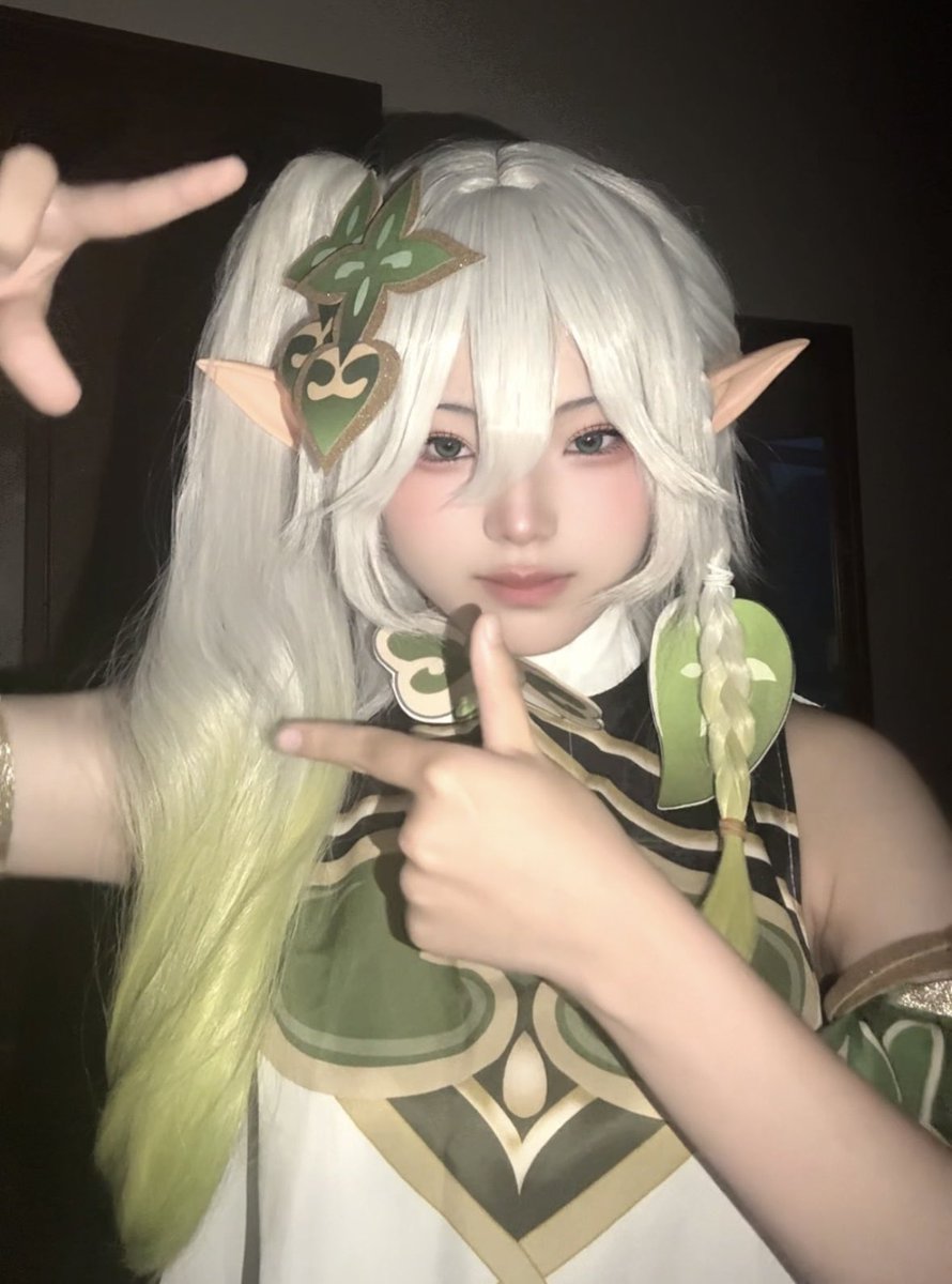 marsh0600's tweet photo. ⚠︎︎Cosplay/ナヒーダ/原神
         全部丸見えね
  #GenshinImpactcosplay #ナヒーダコスプレ https://t.co/SEd36BPSth
