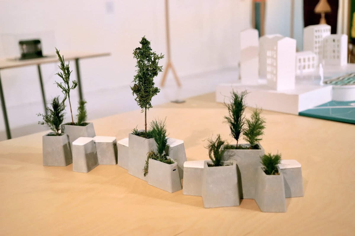 bcn3dtech's tweet photo. Pioneer in the integration of 3D printing designs in urban furniture, the work of our second ChangeMaker, Escofet, involves architecture, aesthetics, usability, and sustainability 🌇 But do you know how they do it? Let their team tell you!
https://t.co/8I1LNfwJKV https://t.co/1HwcCKAATp