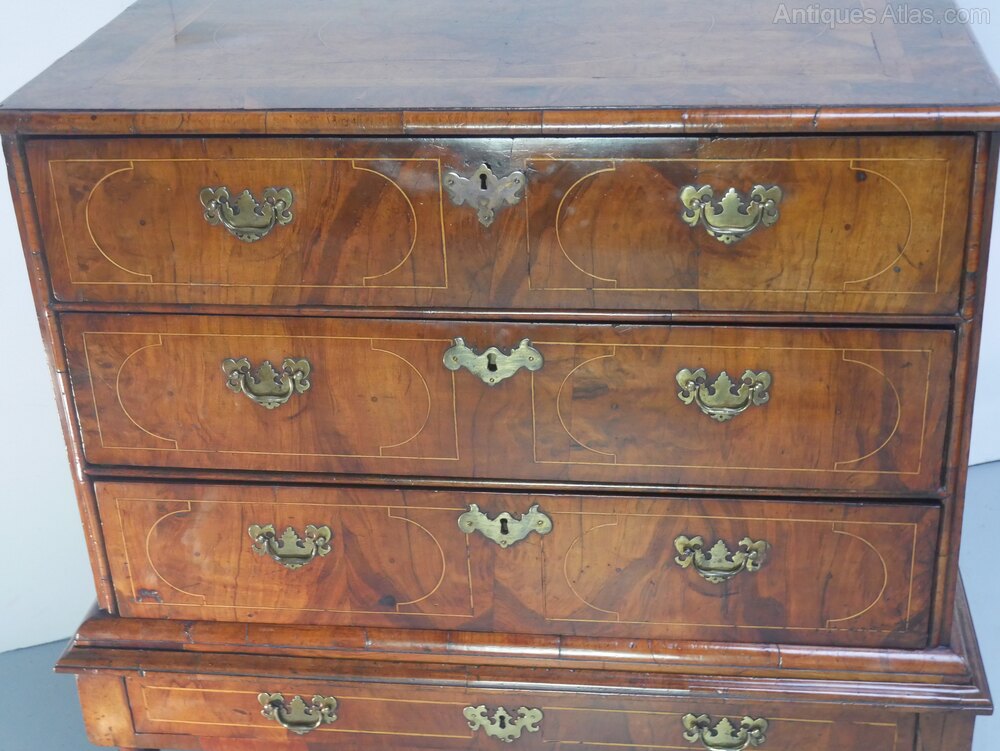 antiques_atlas's tweet photo. SELLING On✨Antiques   ✨Atlas  We have
Millers Antiques of Wooler https://t.co/o8a8hfHdG0 Items for sale include
English Walnut Chest on Stand 1690-1700
#antique #antiques #antiquefurniture #statleyhomedecor #statleyhome https://t.co/gzIl43cbS4