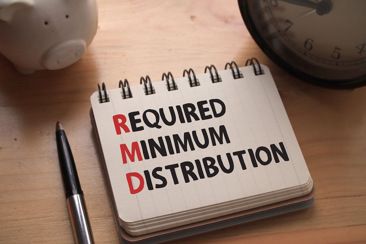 MichiganORS's tweet photo. Required minimum distributions are an important part of retirement planning. Knowing when they begin and how they’re calculated can help you avoid costly penalties and stay on track with your retirement goals. https://t.co/gdau6eKFQ9 https://t.co/s5QZIi0Mz4