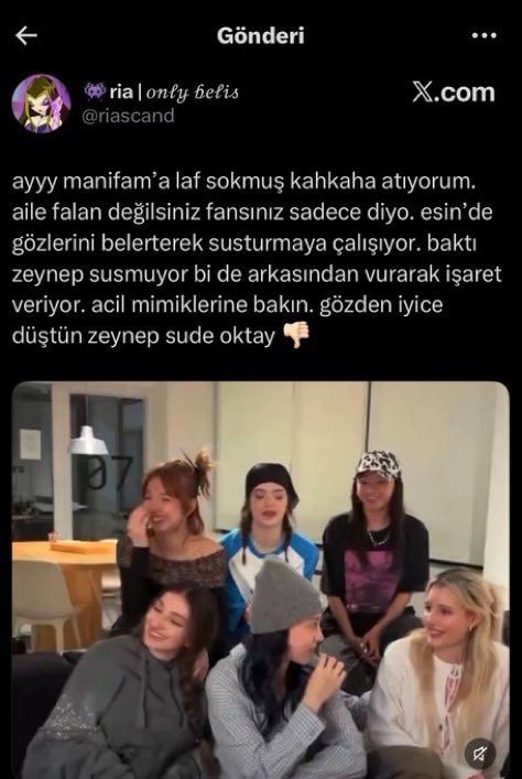 austensfc's tweet photo. ncnxmsks ne iftira atması alt tarafı şu an şarkısı sızan gerçekten de spoiler olan “manifan” muhabbetine böyle bir algı yaparak haber sitesi etiketledin ve kız bu konu üzerinden üç beğenili fan kaoslarınız gibi değil de grubu bile dinlemeyen insanlara kadar linç yedi hala yiyor😂 https://t.co/0VZfZO5Sya