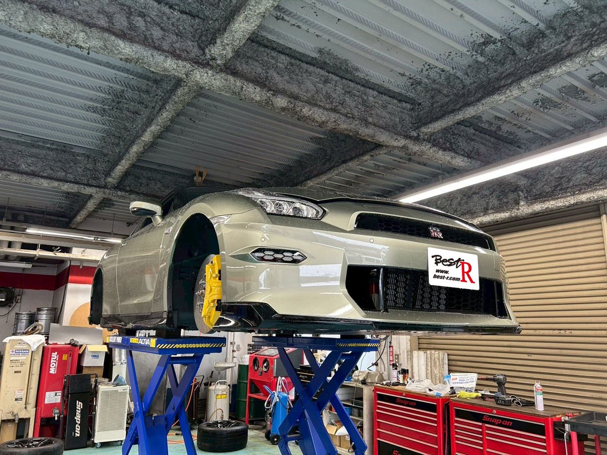 Best_R_GTR's tweet photo. 車検整備 R35
エンジンオイル
オイルエレメント
ブレーキフルード 交換
下回り 特に問題なし!
排ガス数値も 基準内でバッチリ!👌
またのご入庫お待ちしております🙇♂️
#GTR
#R35
#VR38
#GTR専門店
#bestr https://t.co/uhF6QuWdOz