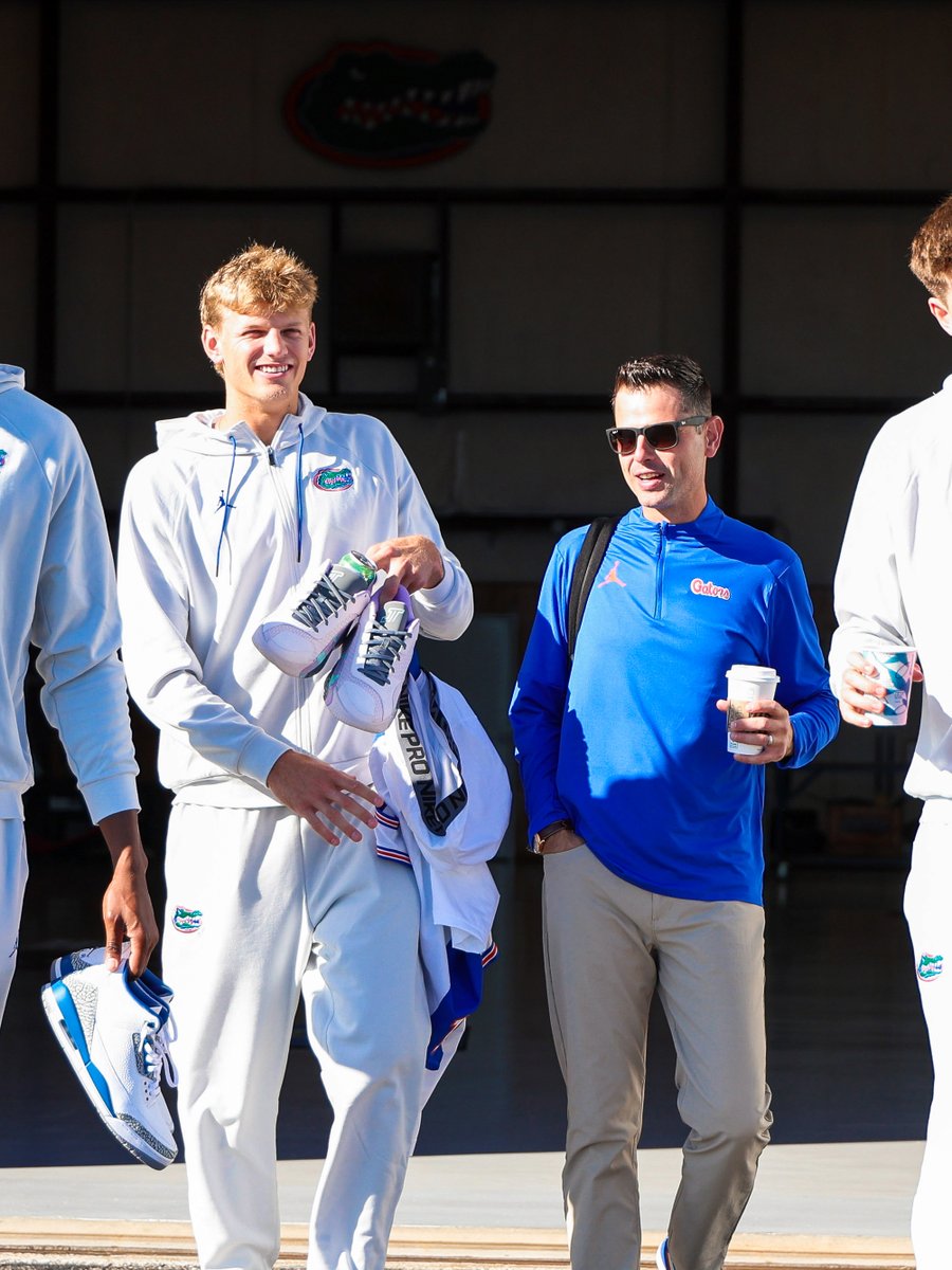 GatorsMBK's tweet photo. ELITE birthday lineup today 🎂🎂 https://t.co/QZlNCSCjhZ
