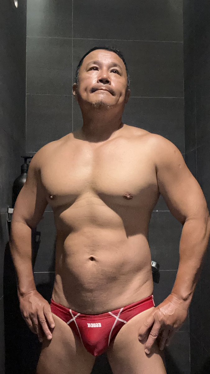 gym1125's tweet photo. 今天小暑，試穿新泳褲～
#egde https://t.co/ZqVn7orbUT
