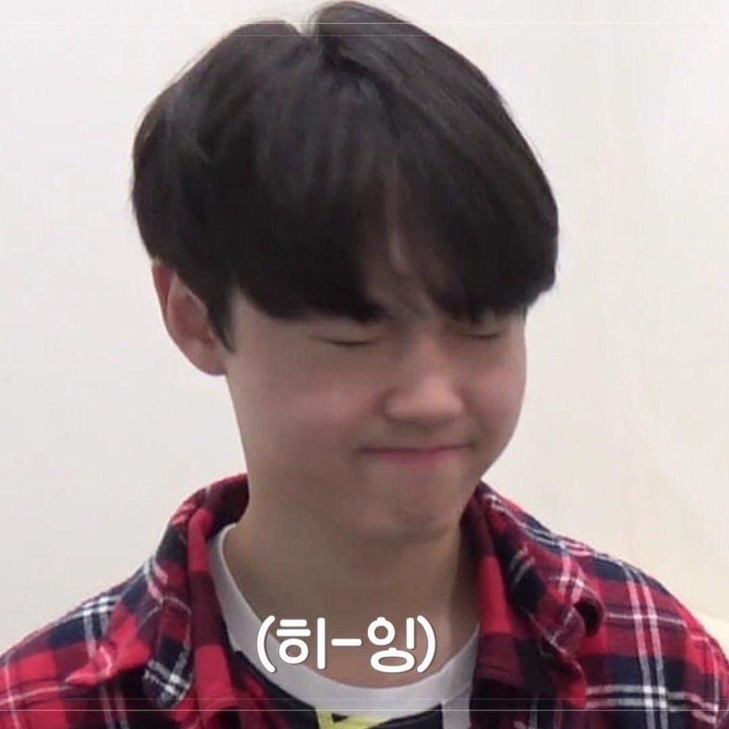 icarussea's tweet photo. He got called “ippeuni” and immediately went, “they’re calling me pretty… 🥹” and got all blushing. PLEASE LOOK AT HIM 😭 He’s so effortlessly adorable without even tryingㅠㅠㅠㅠ

#도영 #트레저 https://t.co/YBNfGM4j7y