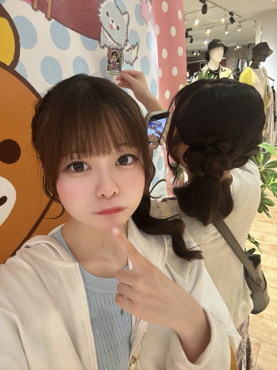 maid_liv's tweet photo. 推し、ここにいるよ‼️ https://t.co/6EhQHsOwWc