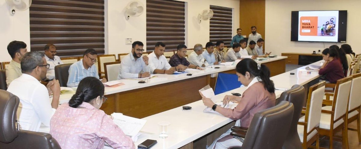 Collector and DM Anand tweet media