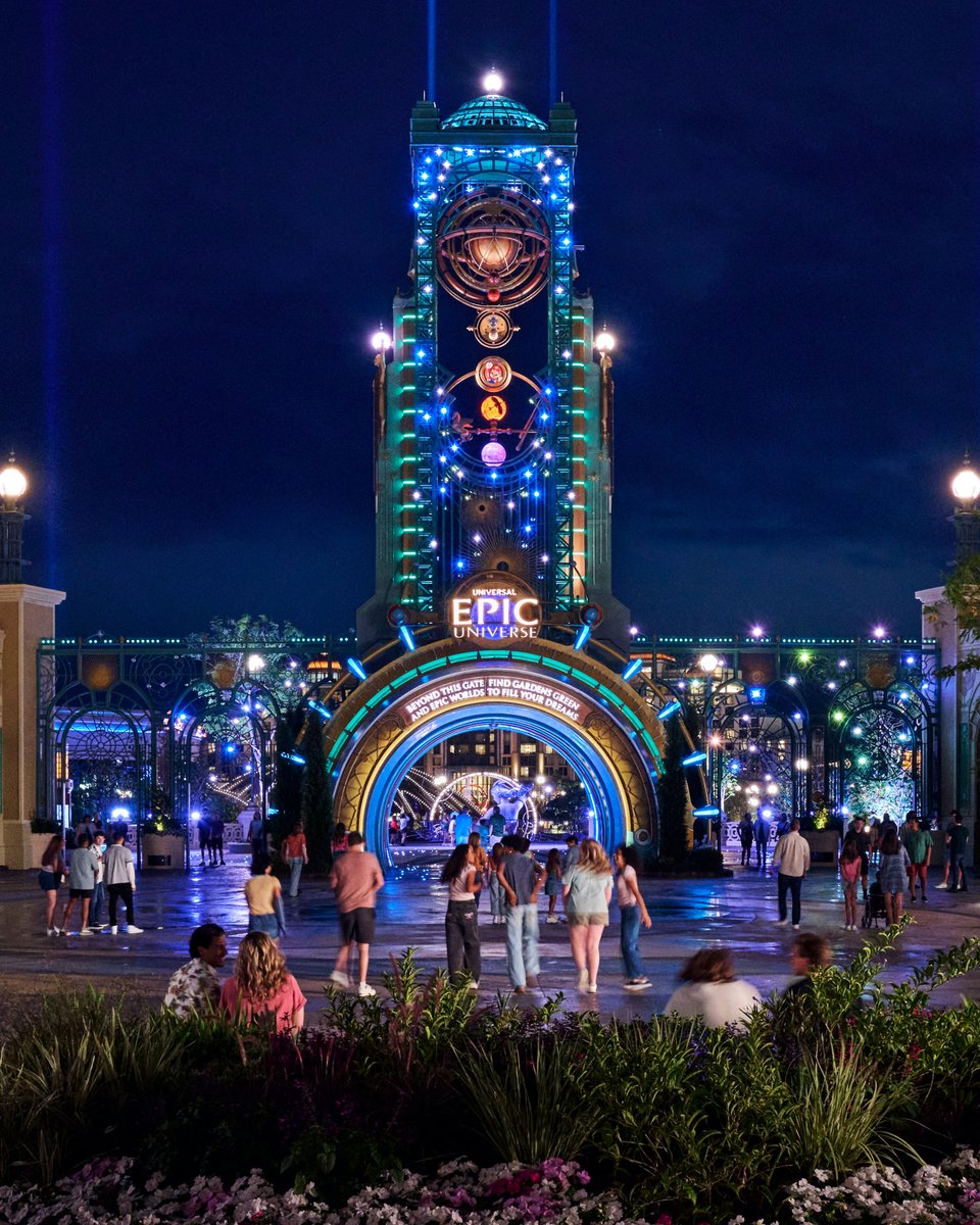 UniversalORL's tweet photo. EPIC NEWS 💫 Enjoy the thrills of all five amazing worlds during Universal Nights at Epic Universe, a new limited capacity, after-hours event coming Oct. 3 &amp; 17. Tickets on sale Aug. 13. 

Learn more: https://t.co/yk2ZIFrocN https://t.co/H2BKL0zK2b