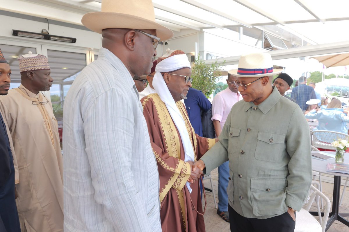 Waspapping_'s tweet photo. Governor Uba Sani attended the Access Bank Charity Polo Tournament in London, which is raising funds to build 120 classroom blocks in Kaduna State and expand free education to an additional 14,000 children, building on support already provided to over 14,000 children through Access Bank, Fifth Chukker, UNICEF and the Kaduna State Government. 

He highlighted Kaduna’s reduction of out-of-school children from over 550,000 to fewer than 190,000. Says the State Government is committed to partnerships that invests in its people. 

#WorkingForKaduna