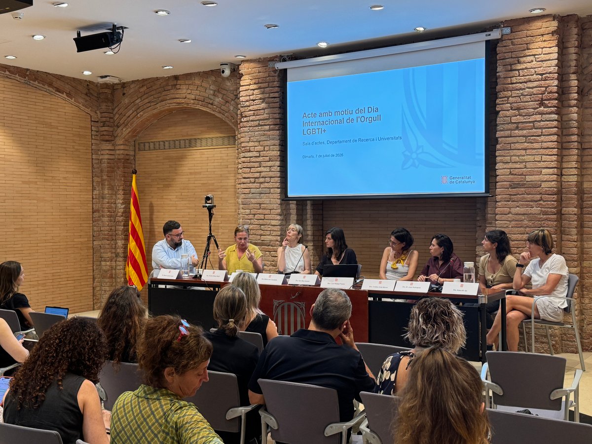 recercauniscat's tweet photo. 🏳️‍🌈 Jornada amb motiu del Dia Internacional de l’#OrgullLGBTI 

🎯 Reflexionar sobre la incorporació de la perspectiva de gènere i LGBTI als processos de recerca

🤝 Objectiu: avançar cap a un sistema de coneixement més inclusiu, divers i equitatiu

🔗 https://t.co/2roMKy7a5A https://t.co/p2UfgxjncH