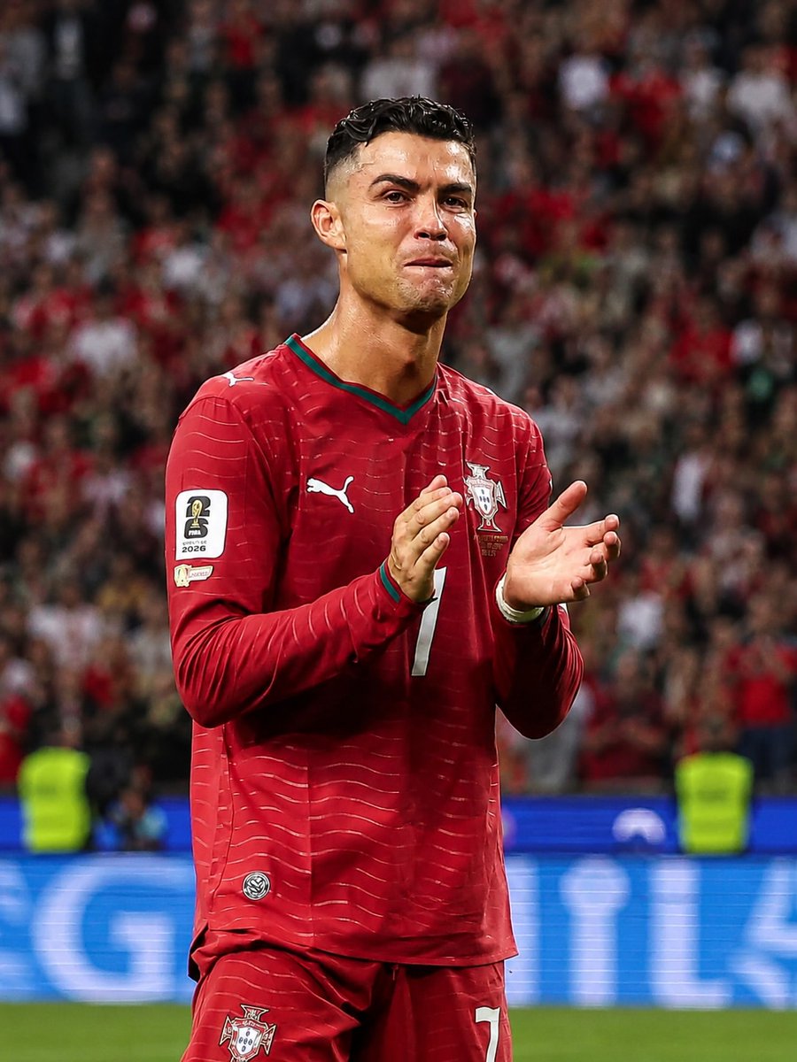 SportsOrbitX's tweet photo. Cristiano Ronaldo's World Cup journey ends.❤️🇵🇹

6 World Cups. 27 matches. 11 goals. The only player to score in six different FIFA World Cups.

The trophy may have eluded him, but his legacy never will. Thank you, CR7🐐❤️

#CristianoRonaldo #CR7 #Portugal #FIFAWorldCup #Football https://t.co/aoE4IHENlK
