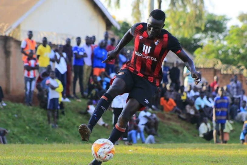 AEmmanuel43314's tweet photo. Thank u afc Bournemouth supporters and Steve butler for every single support given to me,,nd ibun orphanage🙏❤️ https://t.co/CIzLWmbUq3