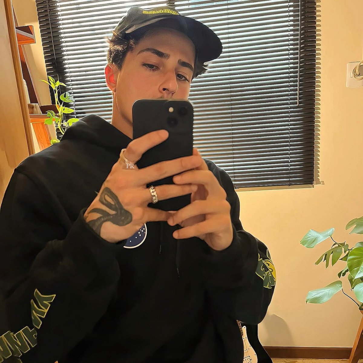 prboyss tweet picture