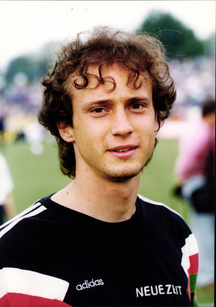 FreitalonTour's tweet photo. Die herzlichsten Geburtstagsgrüße gehen heute an den Vladan. Alles Gute und maximale Erfolge #sgd1953 #ftlot #vladan #milovanovic #1fcdynamodresden https://t.co/kljRFNHNQb