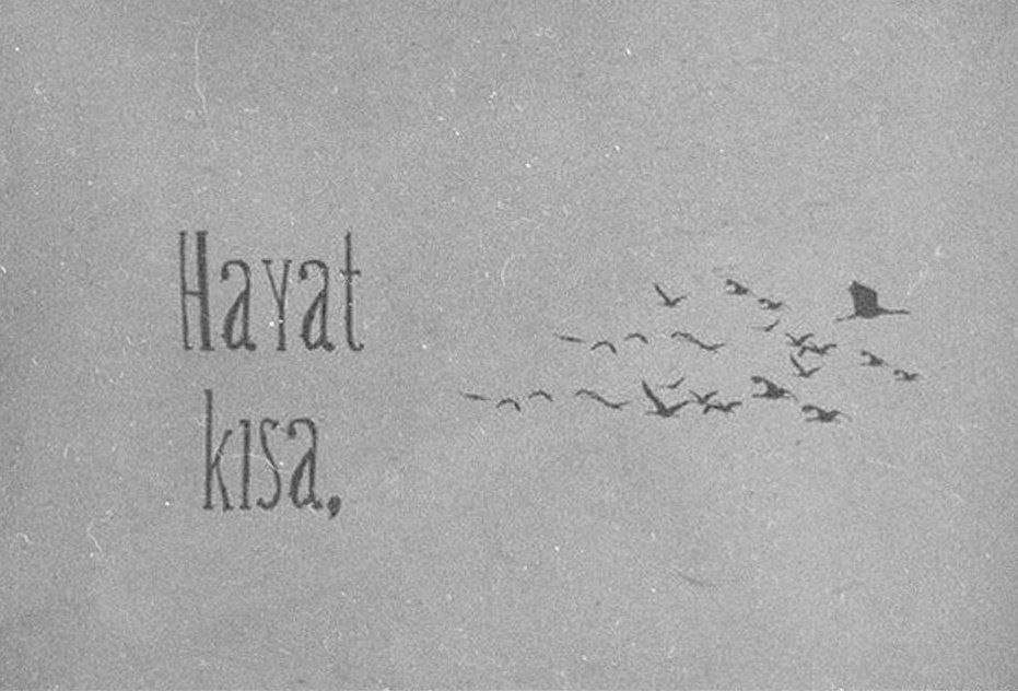 Meksur_34's tweet photo. Üzmeyin, 
Kırmayın, 
Hayat kısa...

#salı https://t.co/AKYaOnYhsg