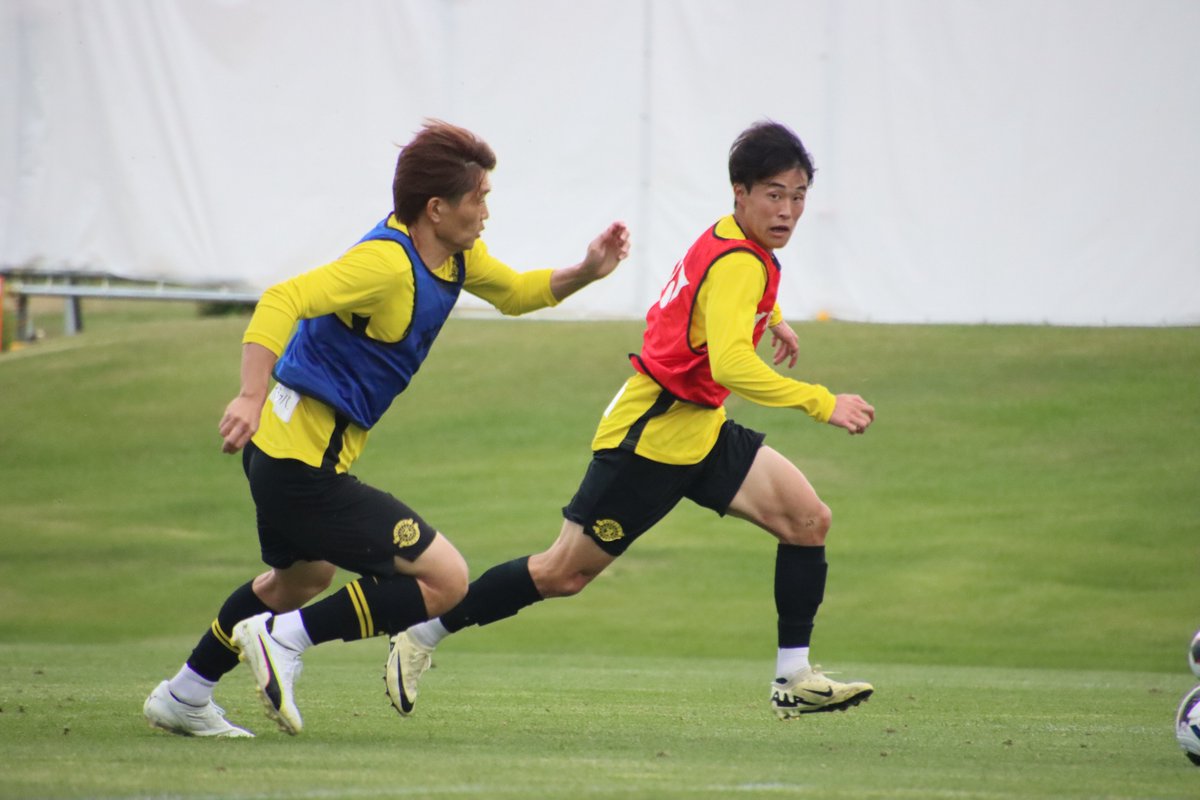【柏レイソル】ジップアップジャケット M 🟡26/27CAMP DAY3⚫️ PM Training📸 #柏レイソル #レイソル2627網走