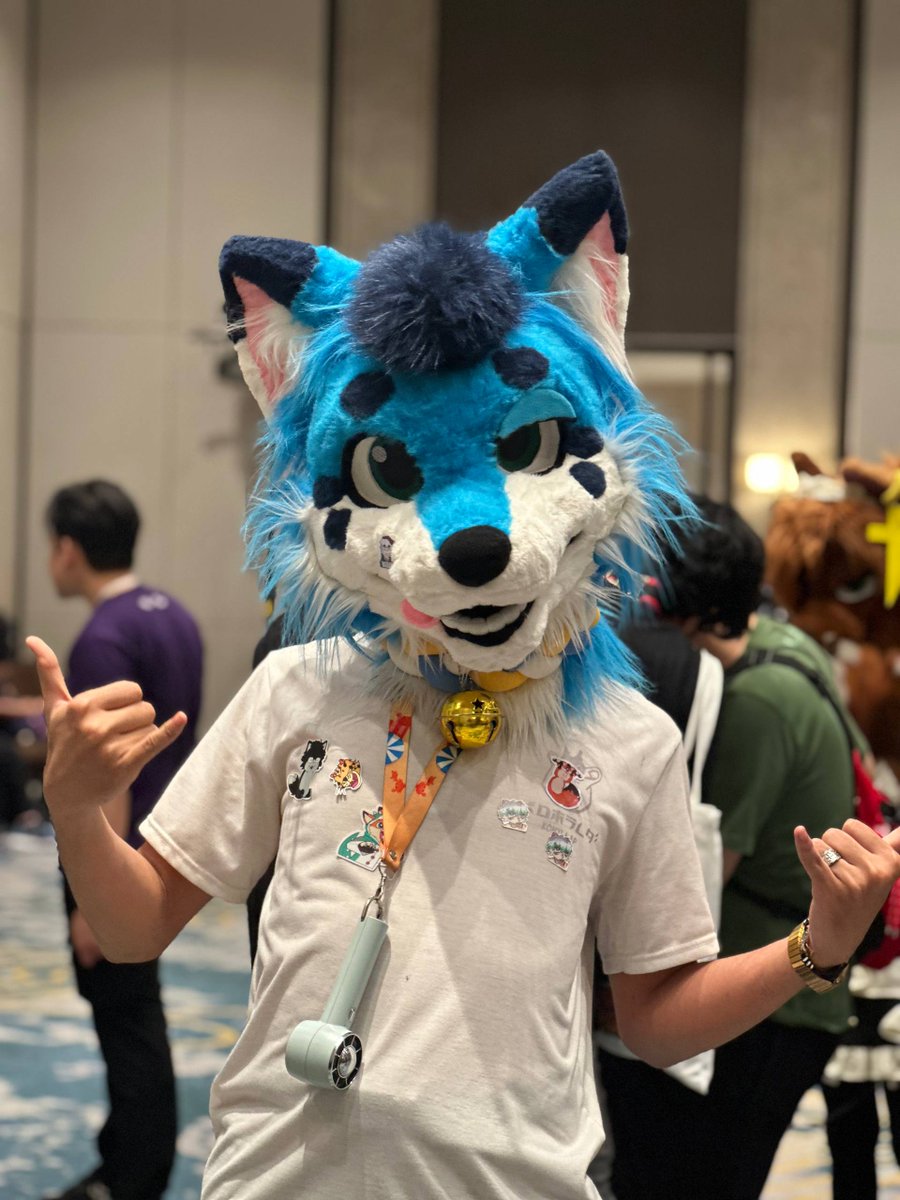 YundoDaFoz's tweet photo. this is so fire!
#furry #iwag2026 #furryindonesia https://t.co/DPmP0WaPJf