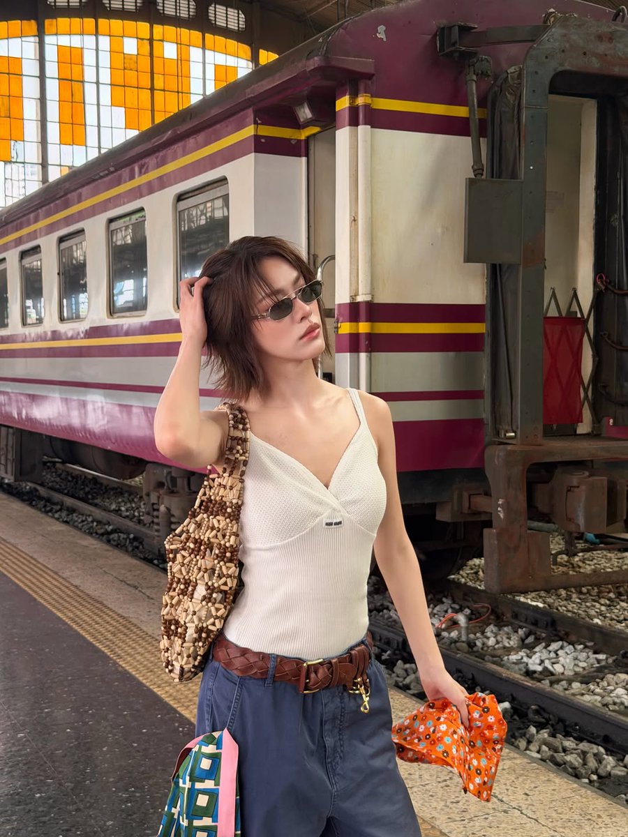 jo εїɞ tweet media