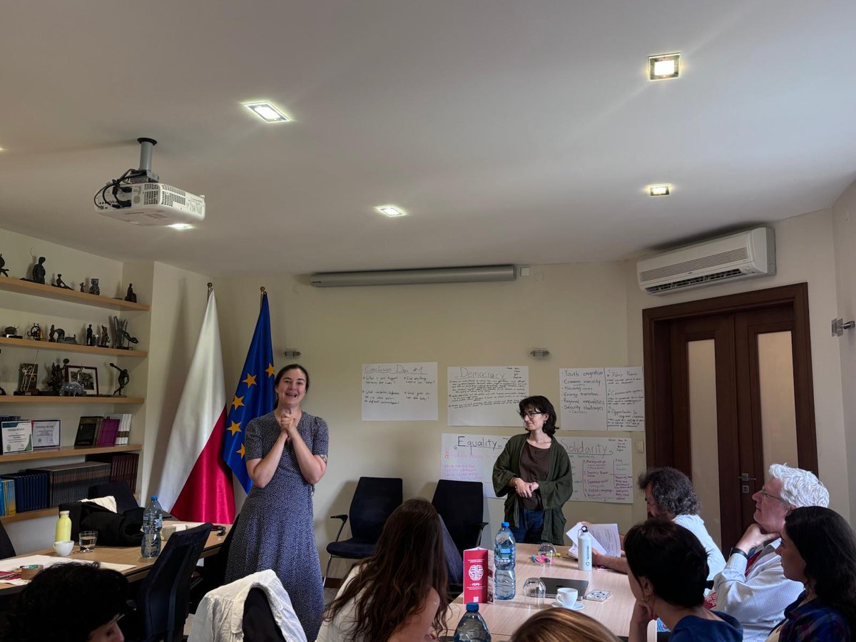 FEPS_Europe's tweet photo. What do #SocialDemocracy and progressivism mean in the #Eastern Partnership region? FEPS was in Warsaw for this year’s edition of Friends of Eastern Partnership (FoEP)!🇵🇱
https://t.co/yl8iJNVhfS
This edition of the FoEP provided a space for in-depth discussions on strengthening progressive cooperation, developing local strategies and fostering regional networking across the Eastern Partnership, bringing together participants nominated by progressive organisations from Armenia, Azerbaijan, Belarus, Georgia, the Republic of Moldova and Ukraine. 💭
Topics explored include:
👉 Defining progress in the region
👉Mapping the political landscape
👉Translating core values like democracy, equality and solidarity into practice
👉 Identifying the strategic and electoral positioning of centre-left forces.
The regional conference took place ahead of the 2026 @YESocialists Summer Camp, where participants had the opportunity to further engage with progressive youth from across the EU and beyond, including the panel discussion “A gender perspective on the Eastern Partnership”, which featured several FoEP participants.
🤝 The Friends of Eastern Partnership (FoEP) is an FEPS initiative, organised in cooperation with Foundation Max van der Stoel (FMS), @Palmecenter and @FAE_pl.