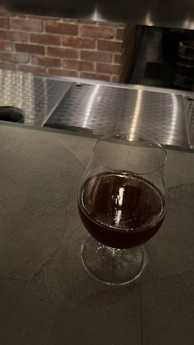 sunatchy's tweet photo. よなよな東京ブルワリー😴🍻 https://t.co/TysmiTSK2g