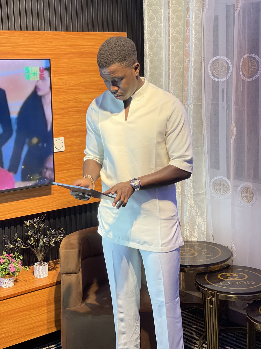 doufayadiop's tweet photo. Hello la famille ensemble lin dispo chez m&amp;acouture au 781004369 ou dm 
Prix:15.000f
Qualité tissu : lin 
Toutes les tailles sont disponibles merci de partager la famille 
#sumlervibes⛱️ https://t.co/AdYl6QBrKk