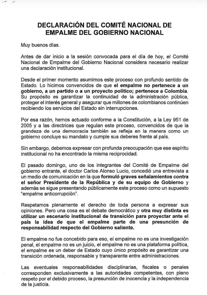 NataliaIrene's tweet photo. Desde el Comité de Empalme del Gobierno Nacional anunciamos la suspensión de nuestra participación en las sesiones conjuntas.

Vinimos a hacer un empalme técnico, serio, respetuoso y de Estado. Lo que encontramos fue un escenario convertido en plataforma política mediática y señalamientos públicos que afectan la honra del presidente @petrogustavo y su equipo de Gobierno.

El empalme no es una investigación penal. No es un juicio. No es tribuna electoral. Es un deber constitucional, y así lo hemos asumido desde el primer día. No tenemos nada que ocultar. Por eso mismo propusimos que las sesiones fueran transmitidas en vivo, invitamos a la Procuraduría y contamos con el acompañamiento de la Contraloría. 

Seguimos comprometidos con Colombia y su gente. El respeto, simplemente, no puede ser unilateral. Les comparto la declaración completa 👇