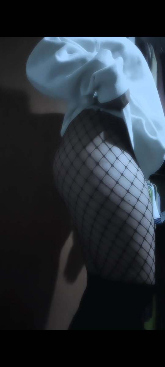 FemboyHounted's tweet photo. I feel... Bonita 💞♥️
#femboy https://t.co/XeuXQUZK9M