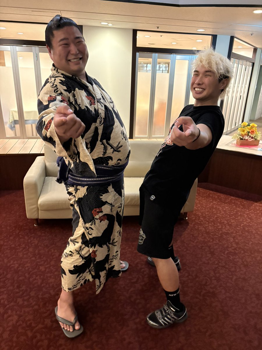 ryoto_420's tweet photo. 今日は女豹ちゃんの若元春関が
ご観戦に来てくださいました！

いつもありがとうございます！

 #若元春 https://t.co/PotIqSN0cj