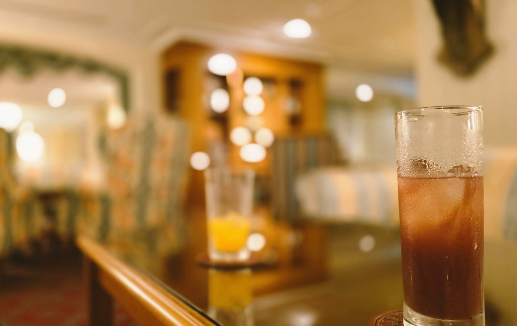 Ray_Matsubara's tweet photo. 久しぶりにバーという場所でお酒飲んでる気がする🍷 https://t.co/oghBDFMceZ