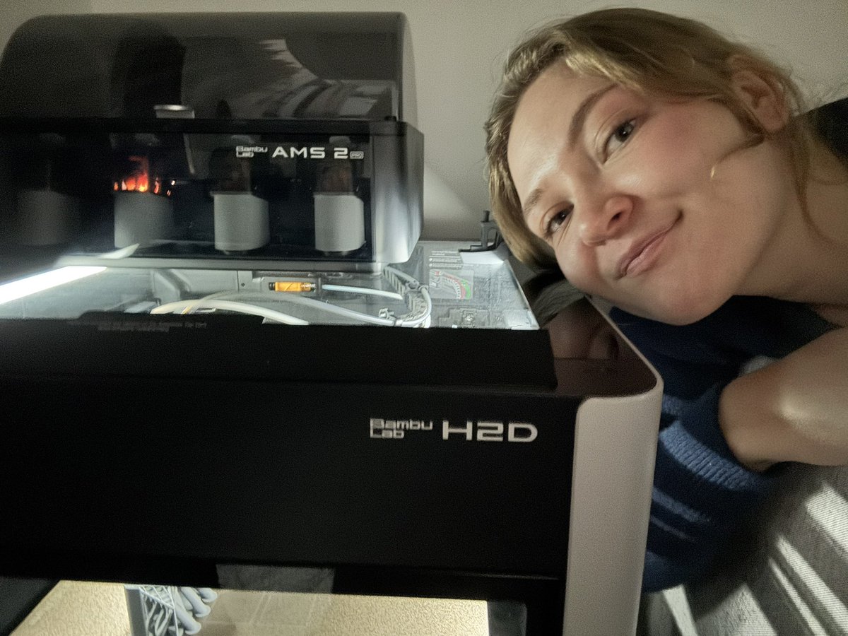 sergeevayua's tweet photo. Sooo, do you think I can put on my CV 3D design now? 

Learned in 2 days the Shap3d tool in my iPad and here we are testing new boxes for https://t.co/3aXfrvISCi. 

I did not think ill be so excited about the 3d printer, its addictive guys 😅 https://t.co/DVR22OqH8x