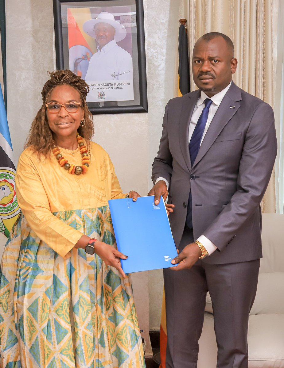 WFP_Uganda's tweet photo. We are pleased to welcome Ms Wanja Kaaria @WanjaKaaria as the new @WFP Representative &amp; Country Director in #Uganda. Today, she presented her letter of credence to Hon. Haruna Kyeyune Kasolo, Minister for Foreign Affairs, formally marking the start of her mission in Uganda. https://t.co/g4YuUQxmDq