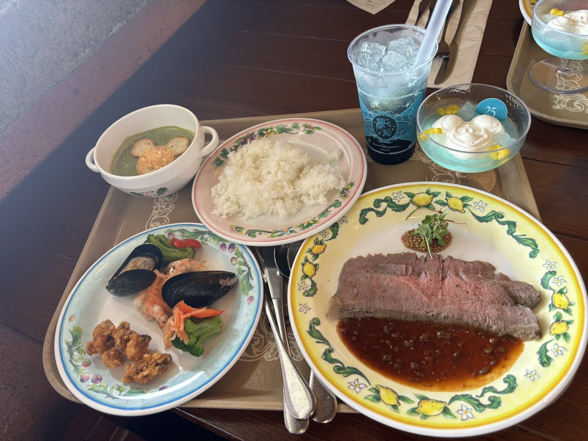 yutbko's tweet photo. TDS🌊
楽しかったー😄 https://t.co/RkgxwdfUNM