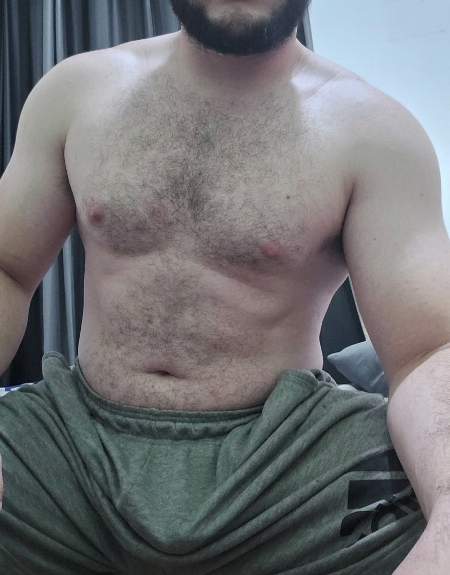alphalekfolgado's tweet photo. Bom dia!

Iniciando o dia daquele jeito, testo nas alturas, cheiro e jeito de macho. A verdade é que um verdadeiro DOM não precisa forçar nada ou ficar inventando moda. Para quem sabe o que está fazendo, o básico funciona. 

Deixem nos comentários seu respeito. https://t.co/LJpwkFcUko