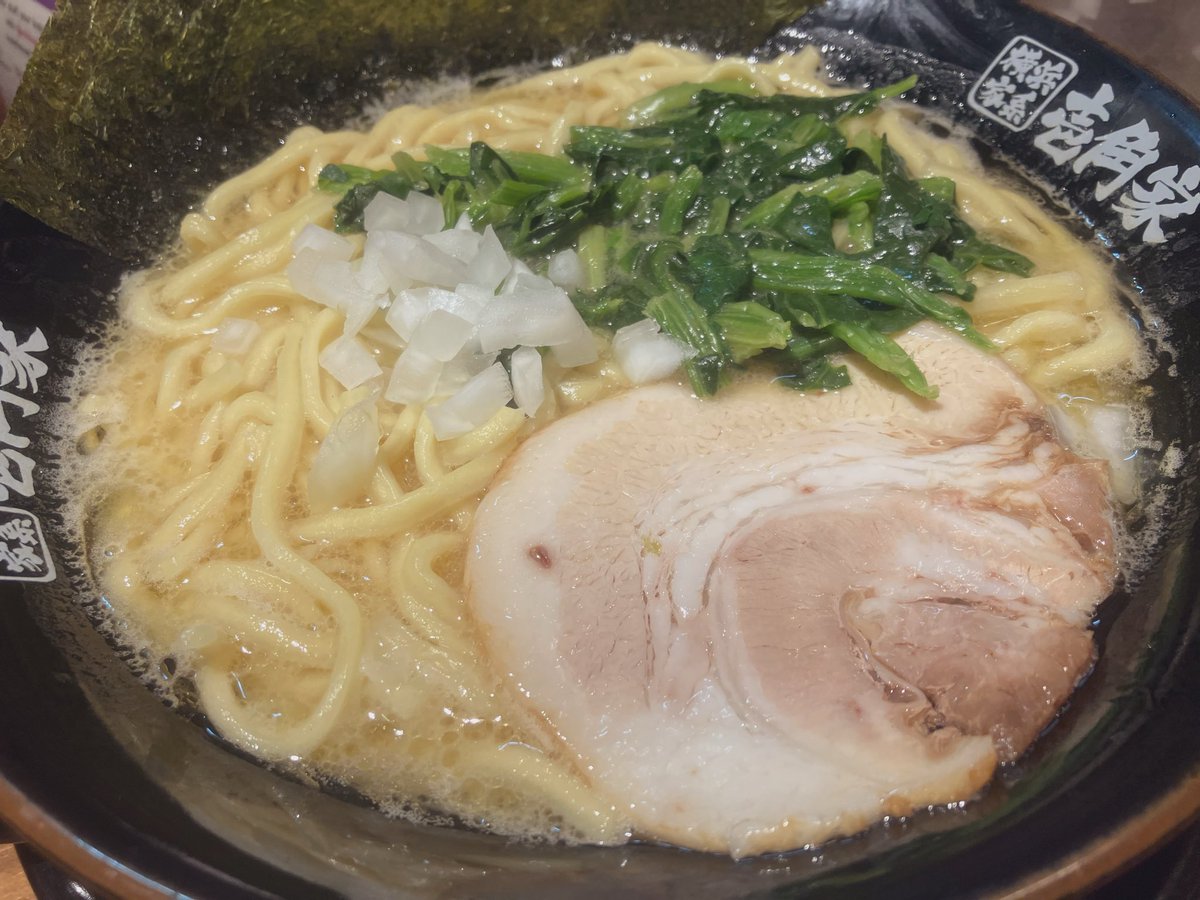 airun_cha's tweet photo. _(┐「ε:)ﾉ ͟͟͞͞🍜ﾗﾐｮﾝ https://t.co/dBNZk7RBCm