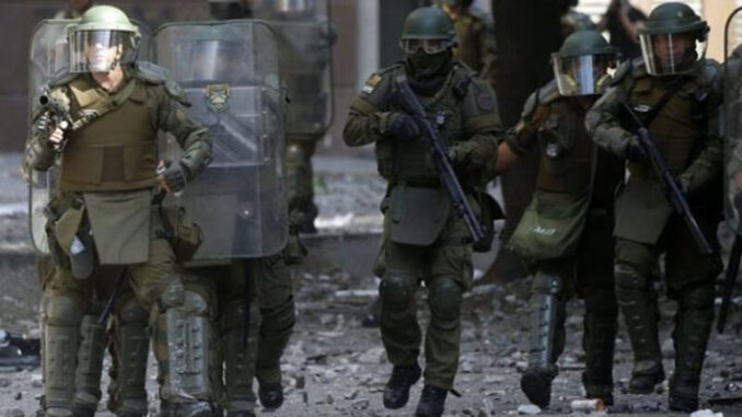 codepuchile's tweet photo. ¿Ley Naín-Retamal 2.0? – CODEPU https://t.co/WJtI85ESo2 Entre los diversos esfuerzos del Estado por profundizar en el sistema de persecución de las disidencias social y política y garantizar el control social, la norma “gatillo fácil” o Naín-Retamal debe ser de las más regresivas https://t.co/0WC3isKnM3