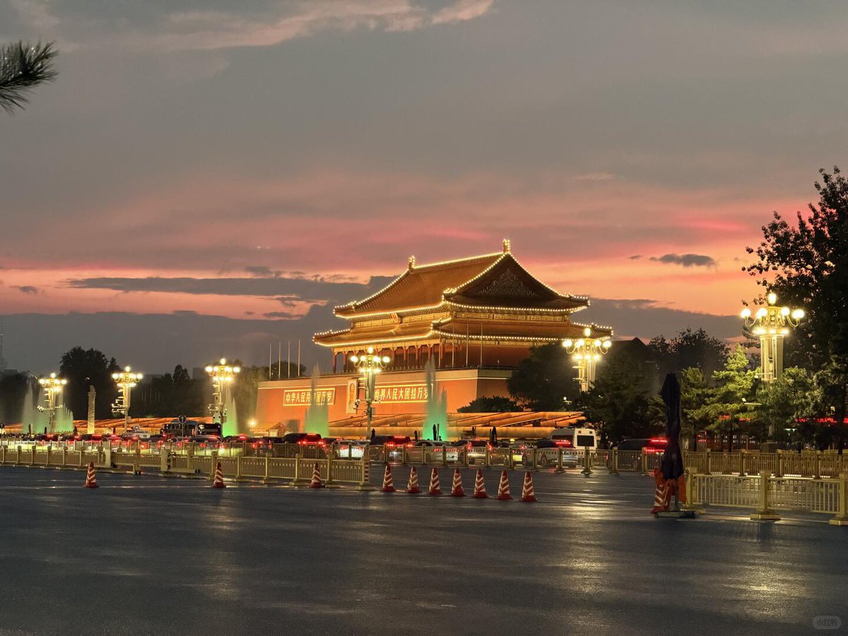 Catty1027's tweet photo. 今天的天安门 https://t.co/mU4wpwZOGY